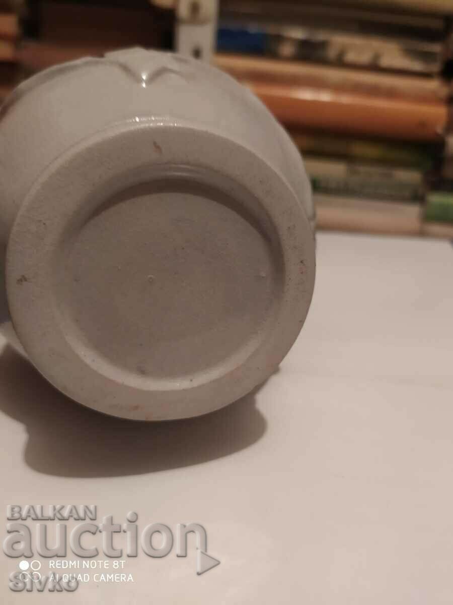 Delivery of Vase, ceramic Delivery of Vase, ceramic