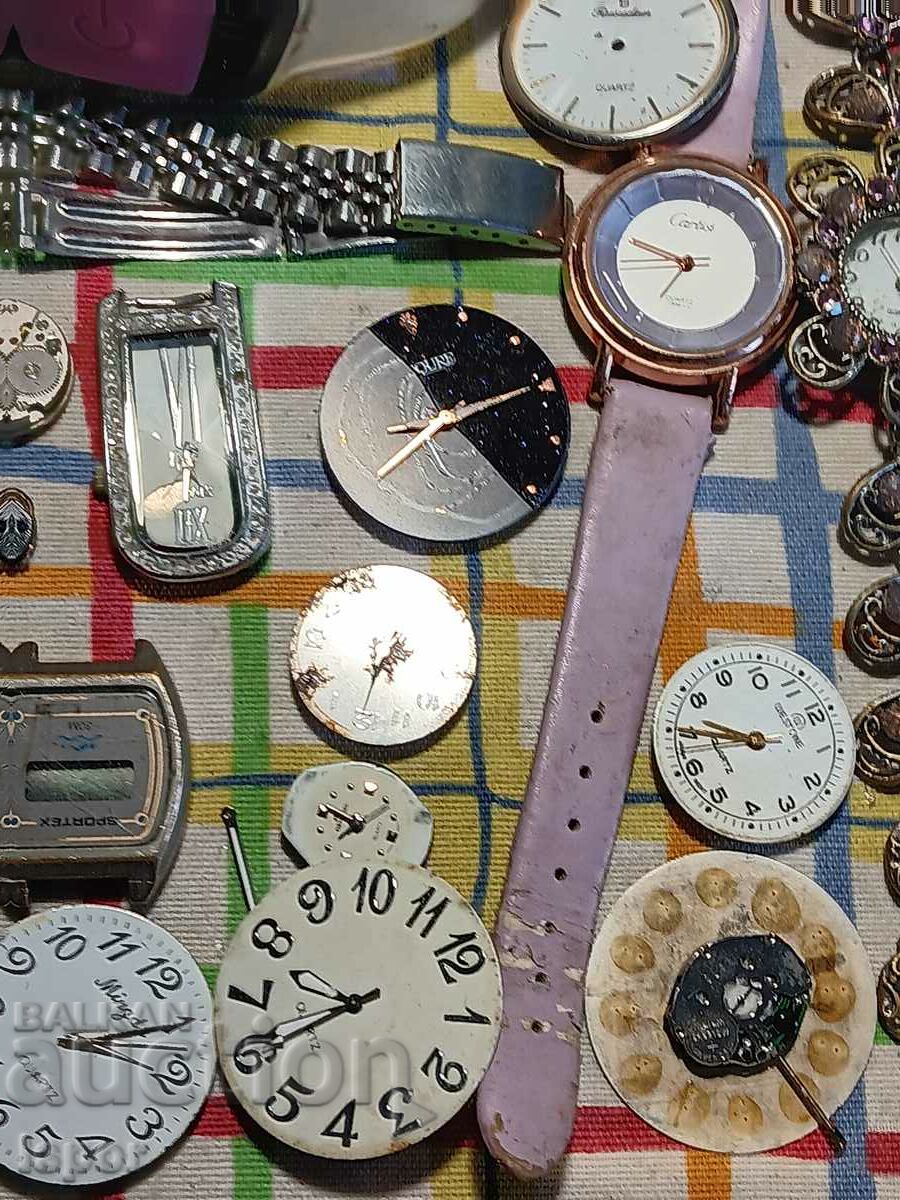 Auction Clocks and movements Auction Clocks and movements