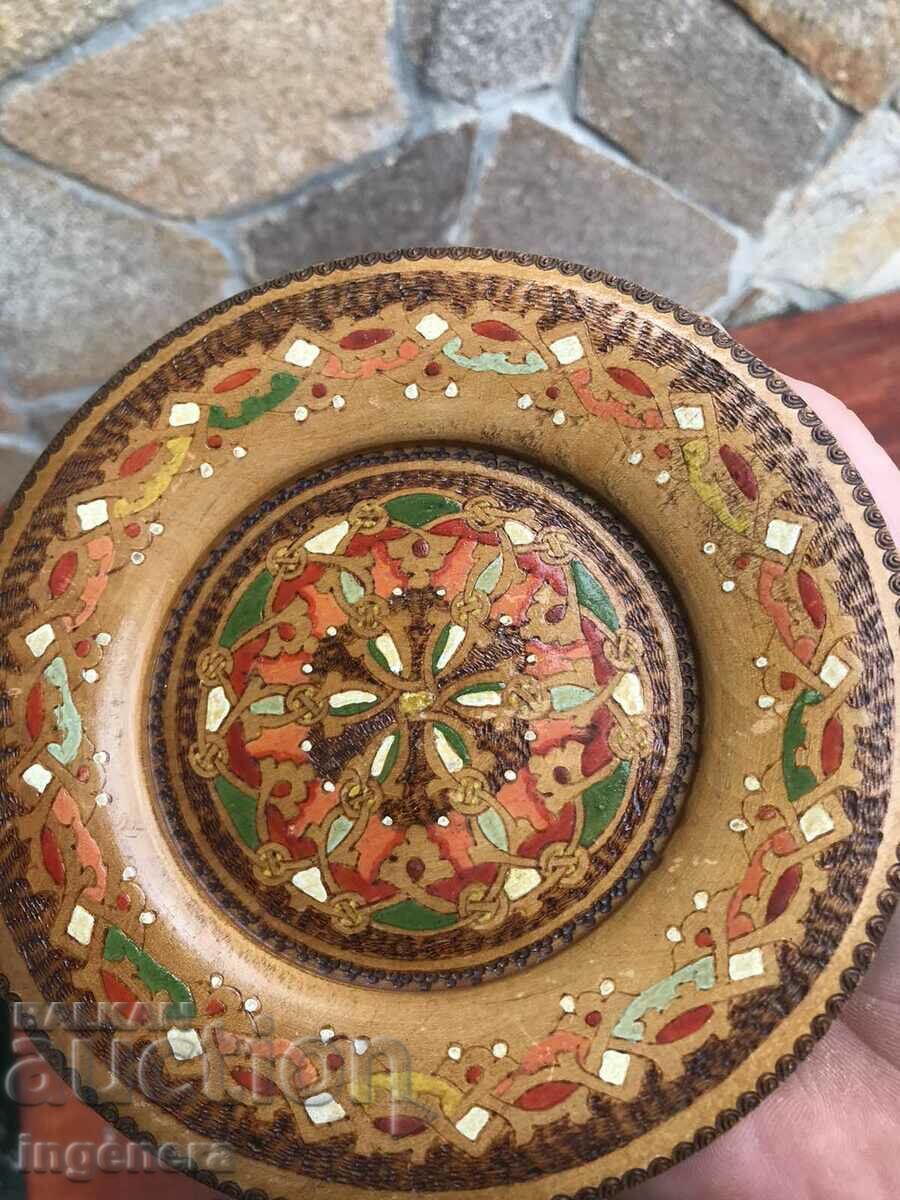 PLATE SATURATED DRAWING AND PYROGRAPHY WOOD-F160 MM with price 13.00 BGN | € 6.65 PLATE SATURATED DRAWING AND PYROGRAPHY WOOD-F160 MM with price 13.00 BGN | € 6.65