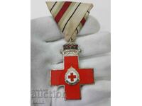 Рядък царски медал на Червения Кръст За Заслуга с кутия
