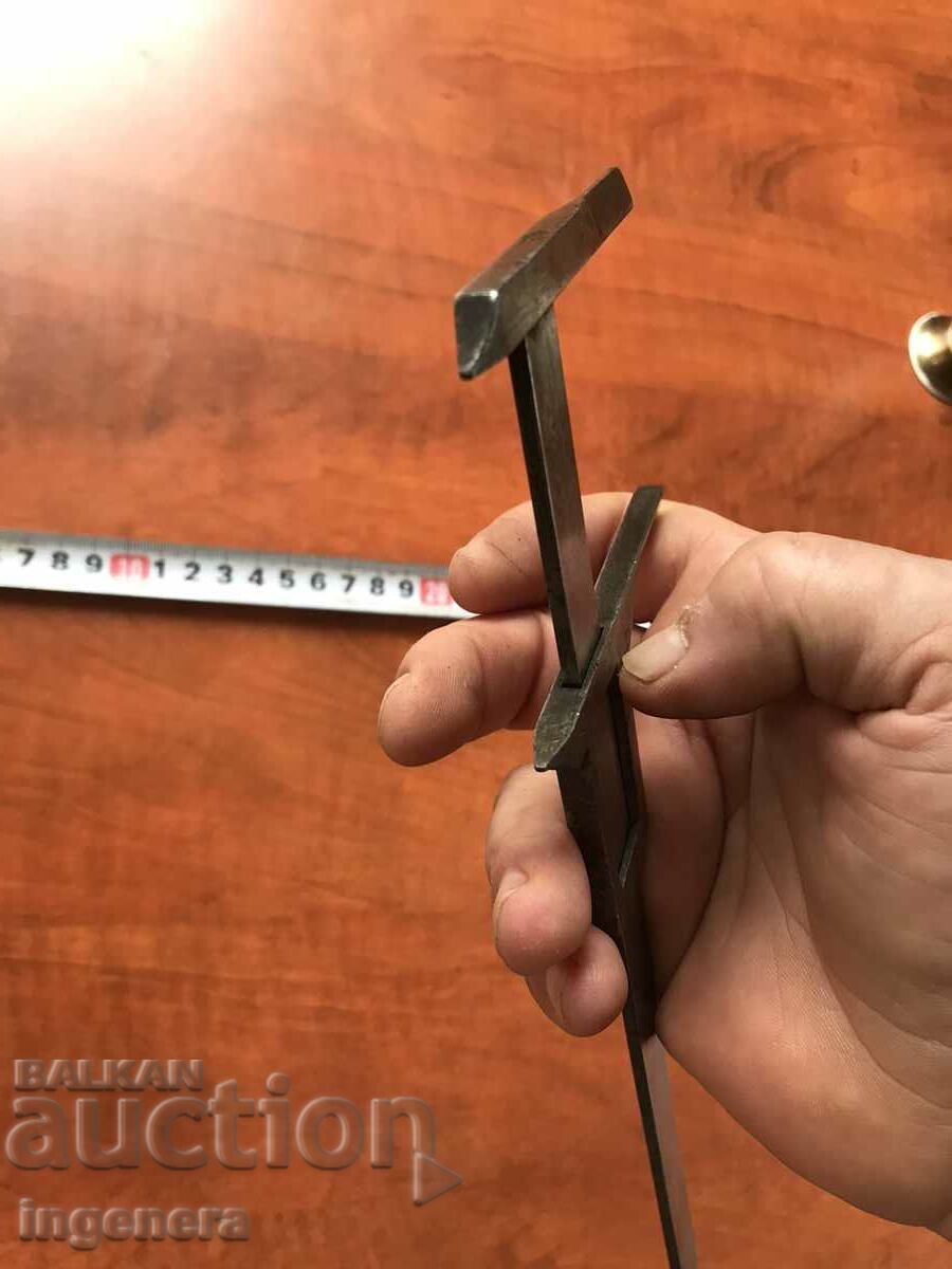 CALIPERS SPECIALIZED TOOL - 7 CALIPERS SPECIALIZED TOOL - 7