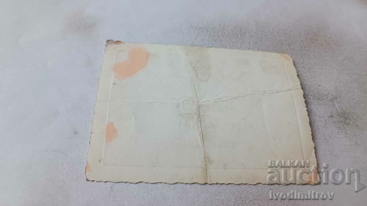 Photo A woman and two girls on a walk with price 1.65 BGN | € 0.84 Photo A woman and two girls on a walk with price 1.65 BGN | € 0.84