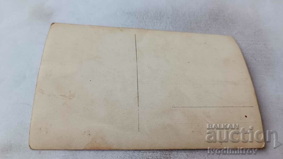 Φωτογραφία Γυναίκες και κορίτσια με τιμή € 0.64 | 1.25 BGN Φωτογραφία Γυναίκες και κορίτσια με τιμή € 0.64 | 1.25 BGN