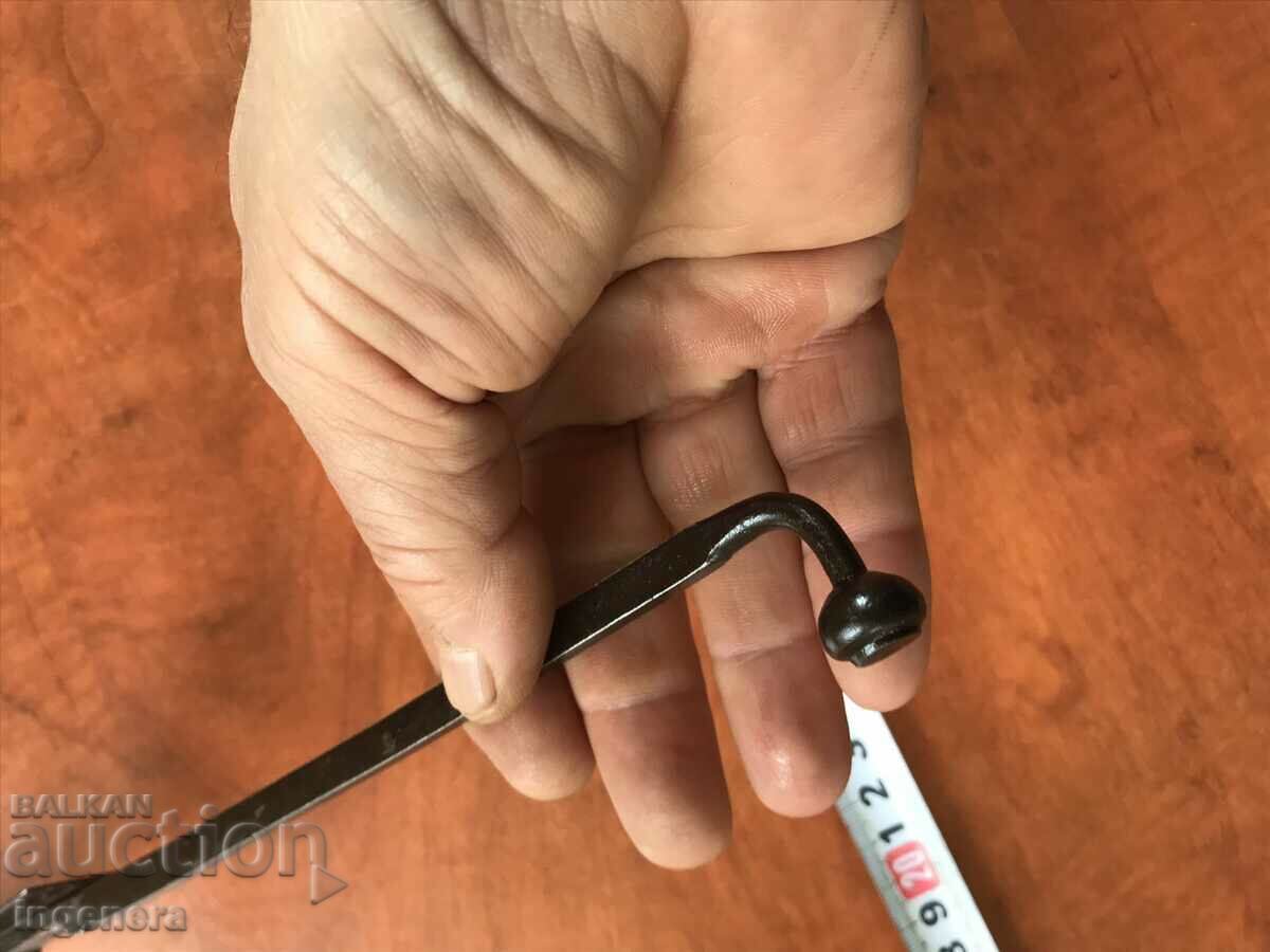 OLD WROUGHT IRON LATCH LATCH - 5