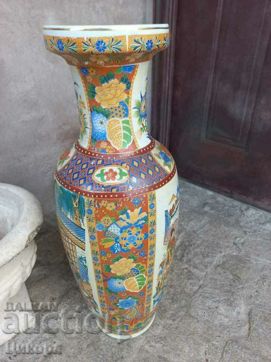 Delivery of MEISSEN LARGE SATSUMA PORCELAIN VASE Delivery of MEISSEN LARGE SATSUMA PORCELAIN VASE