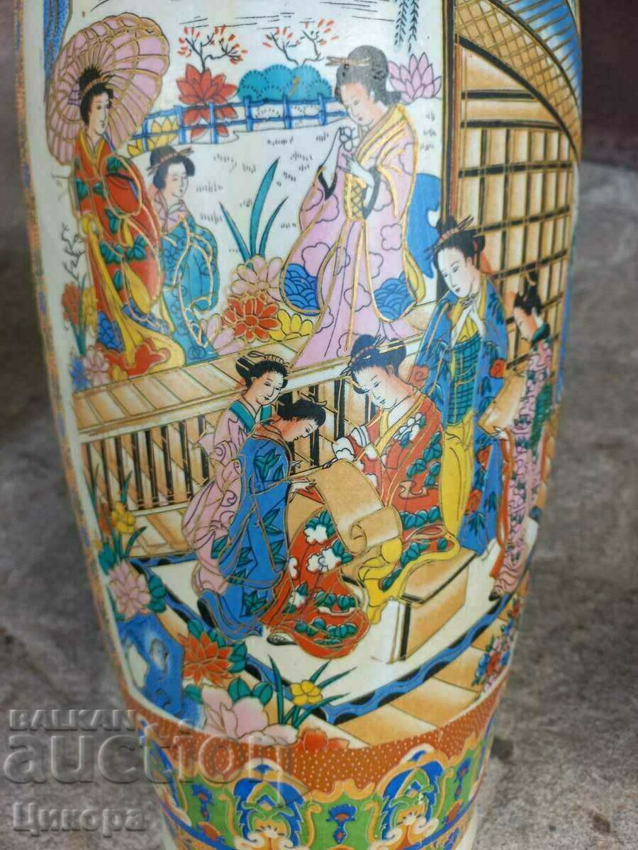 MEISSEN LARGE SATSUMA PORCELAIN VASE - 6 MEISSEN LARGE SATSUMA PORCELAIN VASE - 6