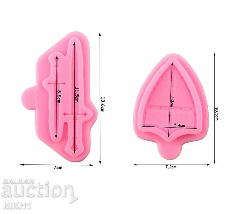 Delivery of Silicone mold shield and sword, cake decoration, fondant