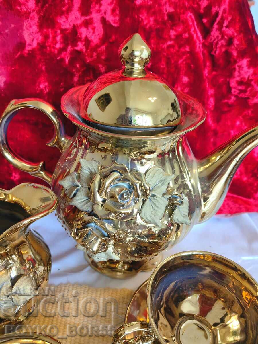 Πανέμορφο σετ τσαγιού αντίκες επίχρυσο πορσελάνη με τιμή 380.00 BGN | € 194.29 Πανέμορφο σετ τσαγιού αντίκες επίχρυσο πορσελάνη με τιμή 380.00 BGN | € 194.29