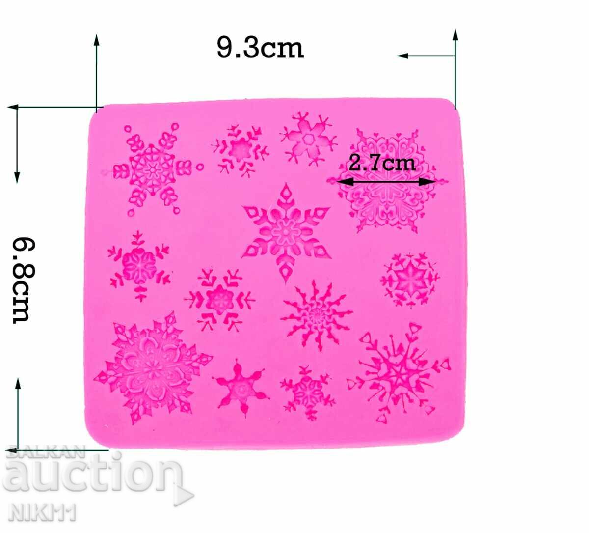 Silicone mold 13 snowflakes, snowflake decoration fondant with price 9.00 BGN | € 4.60 Silicone mold 13 snowflakes, snowflake decoration fondant with price 9.00 BGN | € 4.60