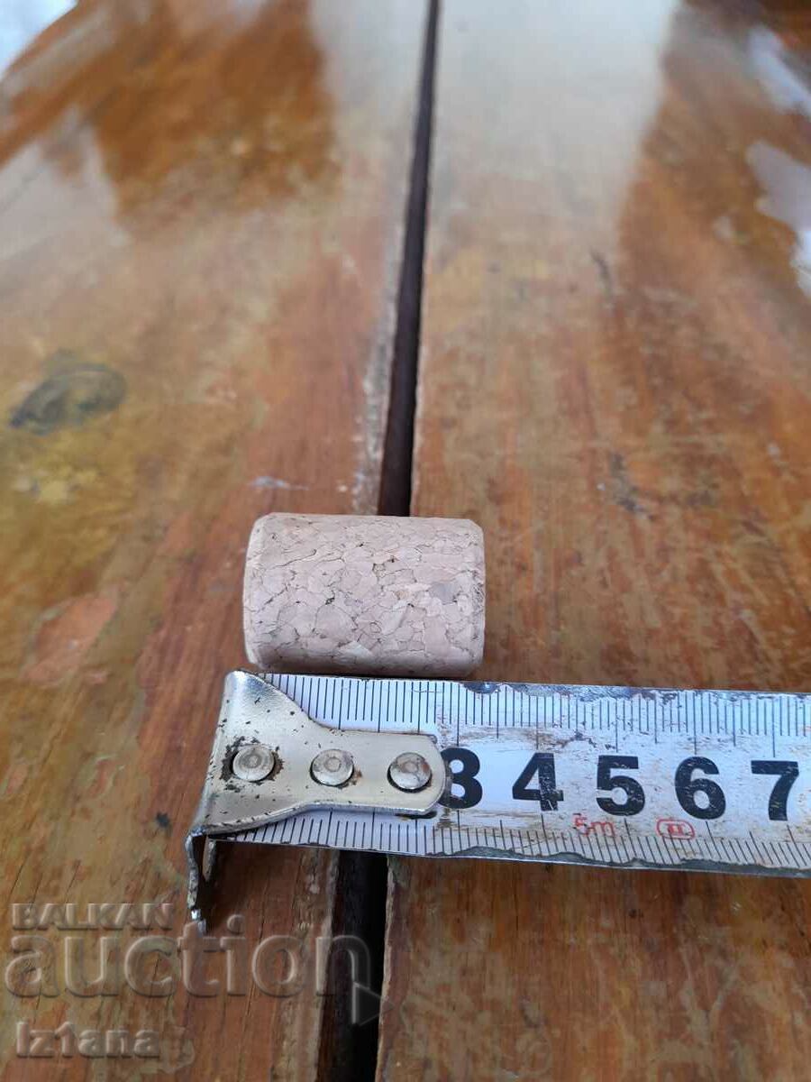 Δημοπρασία Παλιοί φελλοί Δημοπρασία Παλιοί φελλοί