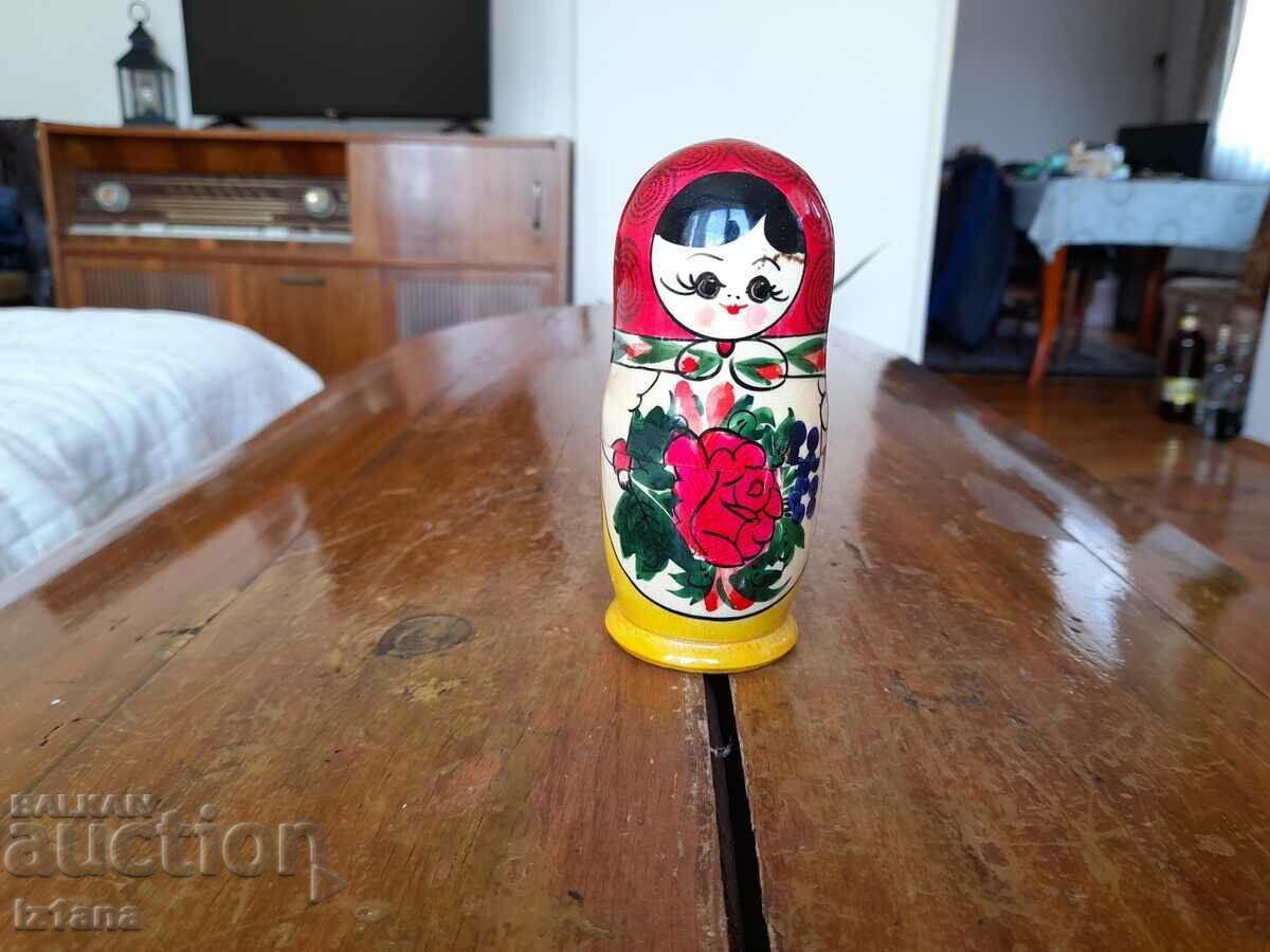 Old matryoshka, matryoshka