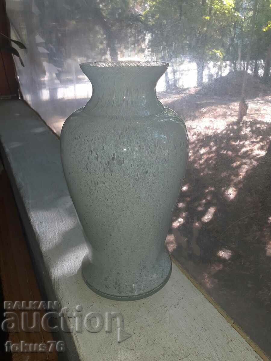 A great large glass vase with price 80.00 BGN | € 40.90 A great large glass vase with price 80.00 BGN | € 40.90