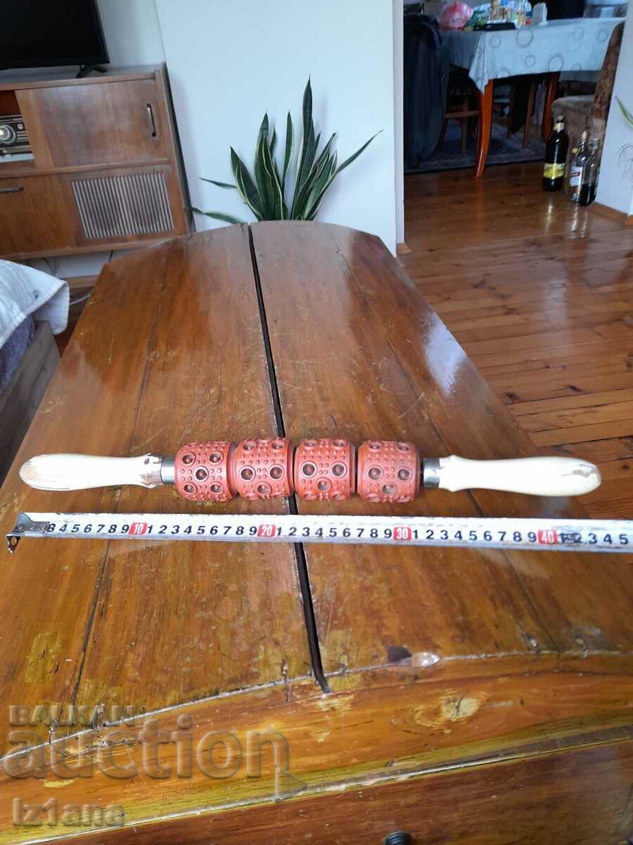 Delivery of Old rolling pin Delivery of Old rolling pin