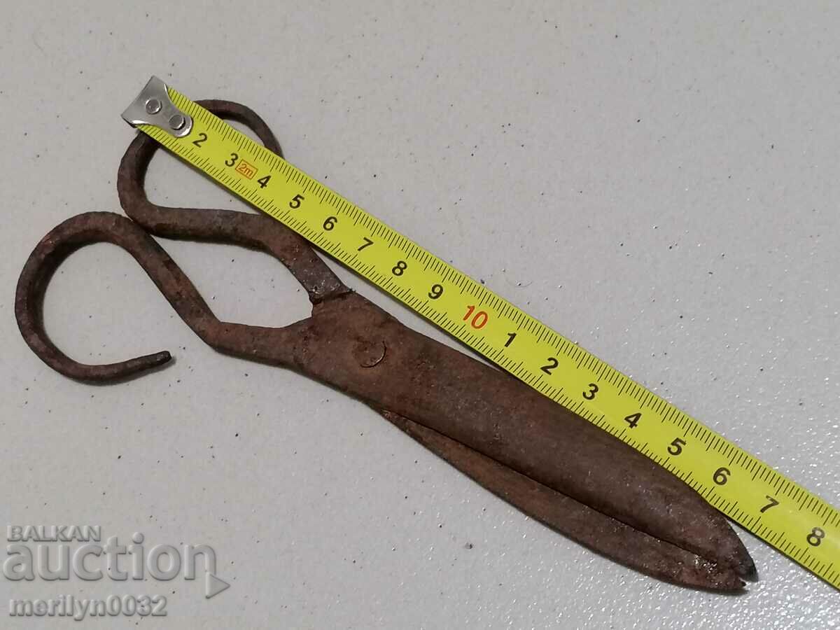 Auction Old forged scissors scissors knife wrought iron Auction Old forged scissors scissors knife wrought iron