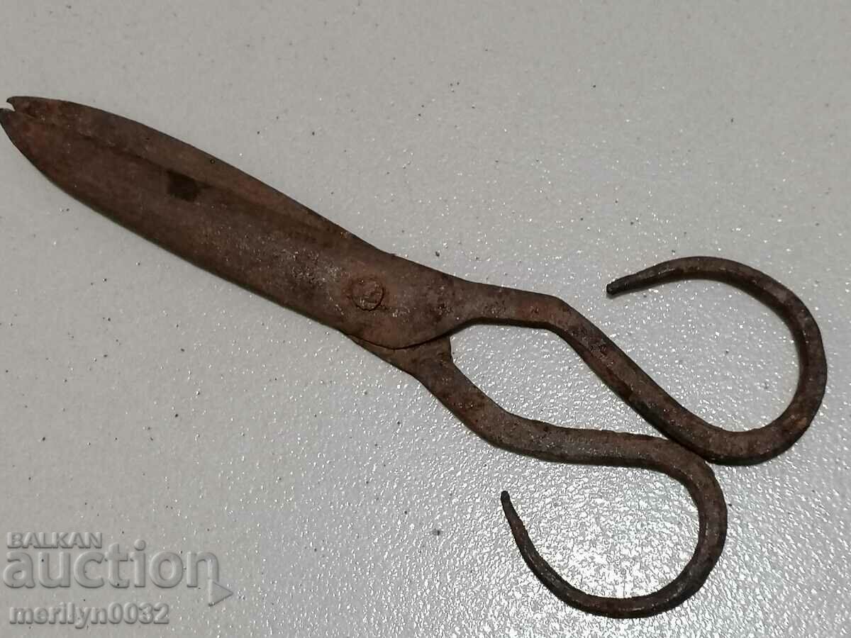 Old forged scissors scissors knife wrought iron - 7 Old forged scissors scissors knife wrought iron - 7