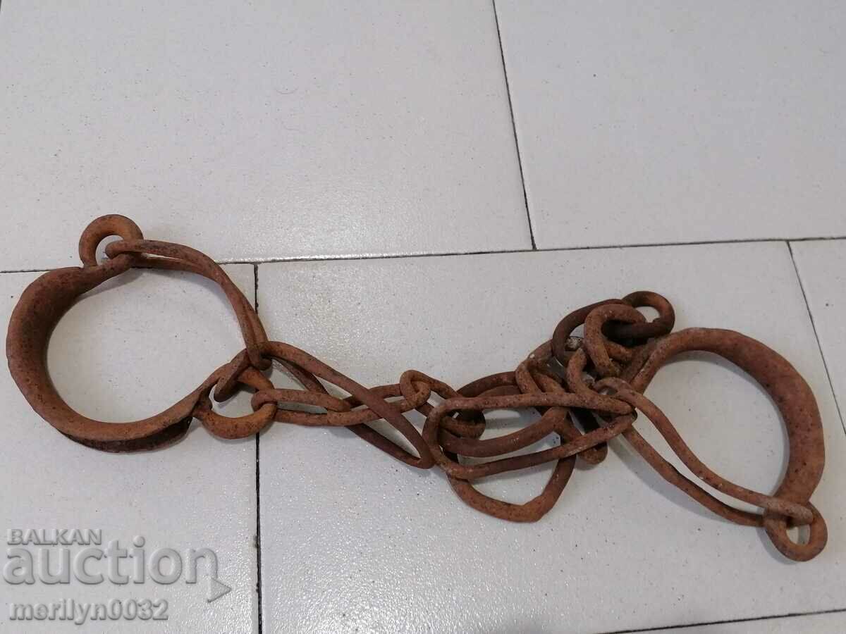 Hand-forged shackles, fetters, manacles, handcuffs - 6 Hand-forged shackles, fetters, manacles, handcuffs - 6