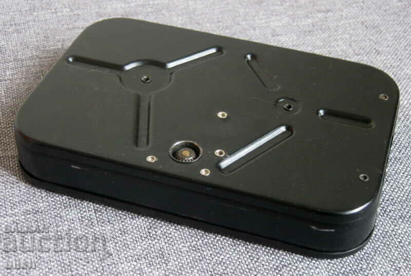 Tape cassette for the cinema camera Kiev-16C-3 with price 20.00 BGN | € 10.23 Tape cassette for the cinema camera Kiev-16C-3 with price 20.00 BGN | € 10.23