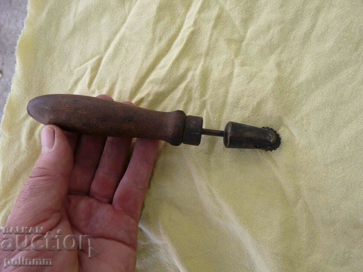 Auction  Old Sarasian instrument - 5