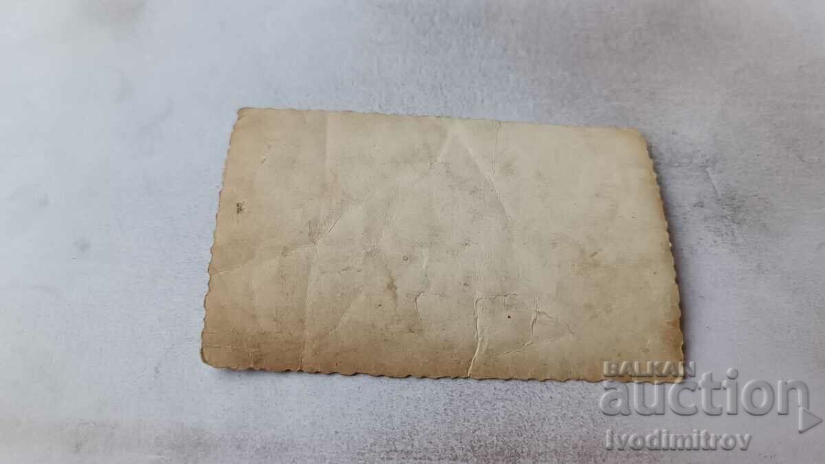 Photo Officer with price 1.35 BGN | € 0.69 Photo Officer with price 1.35 BGN | € 0.69