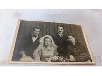 Fotografie Sofia Proaspăt căsătoriți cu prietenii lor 1941