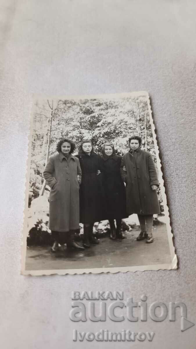 Photo Sofia Four women in the park in the winter of 1954