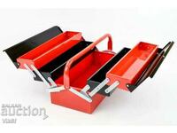 Metal tool box with 5 compartments and padlock