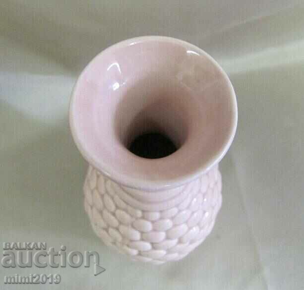 Porcelain Vase with price 25.00 BGN | € 12.78 Porcelain Vase with price 25.00 BGN | € 12.78