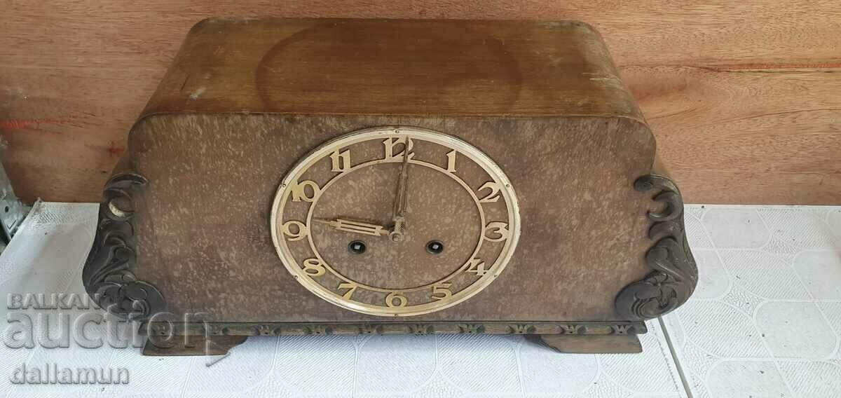 Δημοπρασία ρολόι μαντήλι Δημοπρασία ρολόι μαντήλι