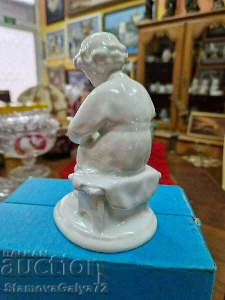 Колекционерска антикварна руска порцеланова фигура ЛФЗ - 5 Колекционерска антикварна руска порцеланова фигура ЛФЗ - 5