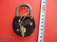 Large Stabil padlock with key