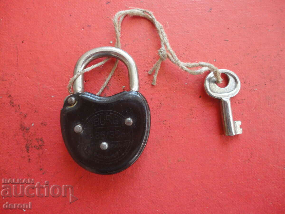 Padlock Burg Deponiere padlock with key - 5