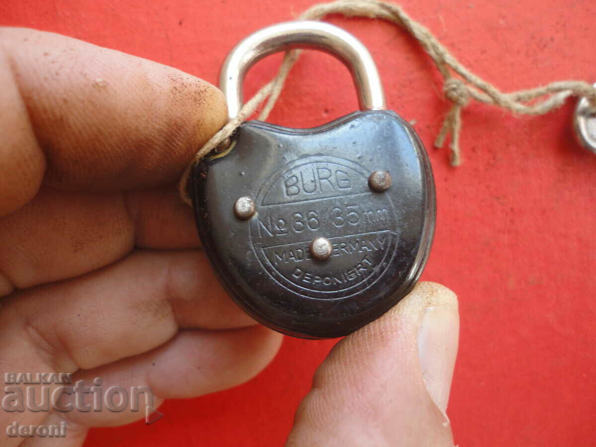 Padlock Burg Deponiere padlock with key - 6