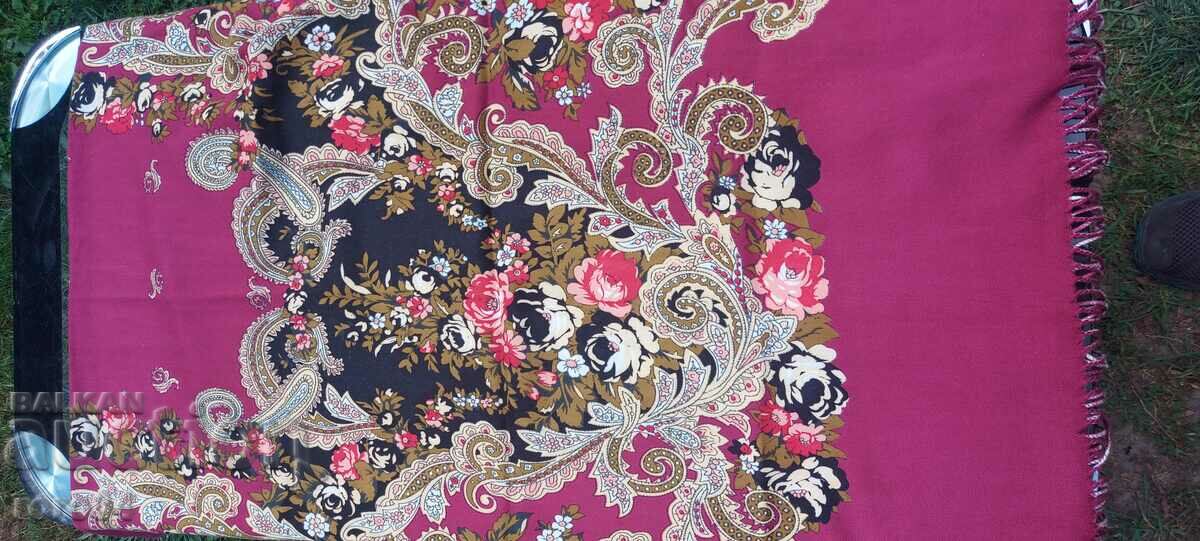 SCARF - ROSSINI - RUSSIA with price 30.00 BGN | € 15.34 SCARF - ROSSINI - RUSSIA with price 30.00 BGN | € 15.34