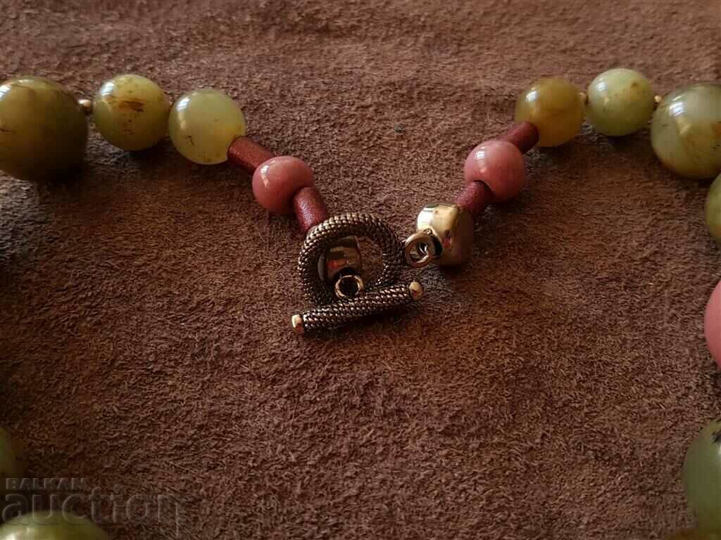 Unique designer necklace made of jade ceramic hypoallergenic - 5