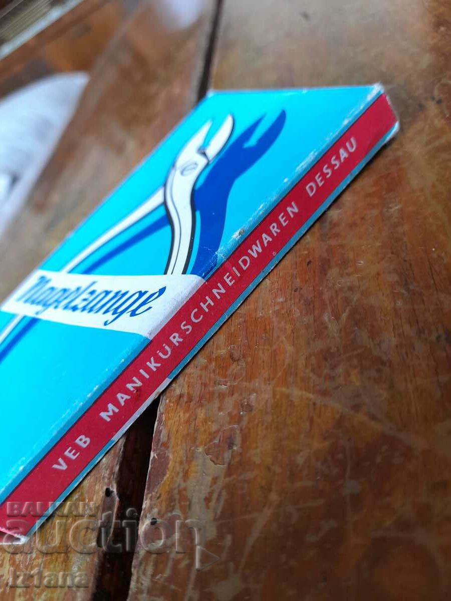 Geantă de unghii pentru femei bătrâne cu preț 25.00 BGN | € 12.78