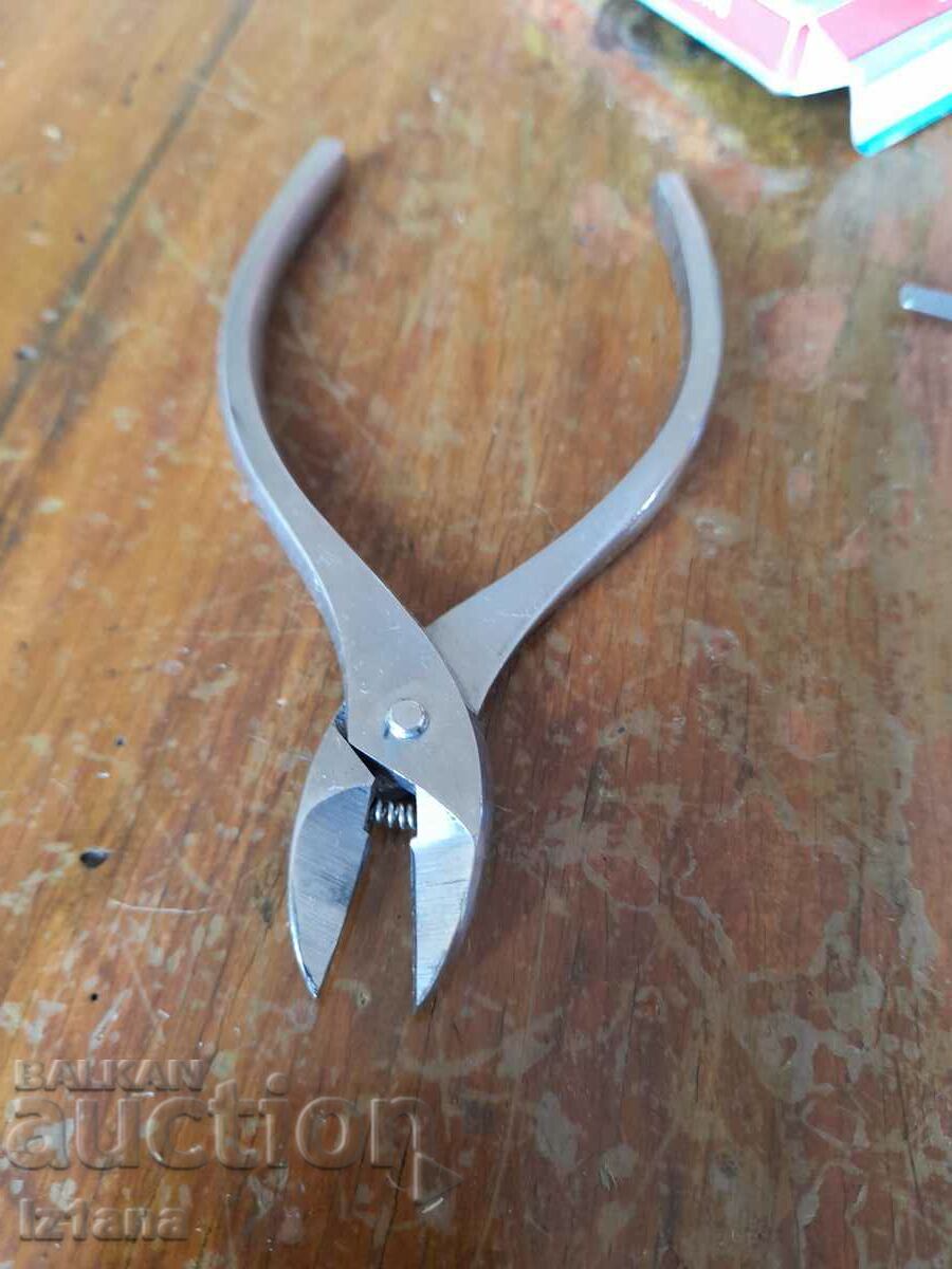 Livrarea Geantă de unghii pentru femei bătrâne