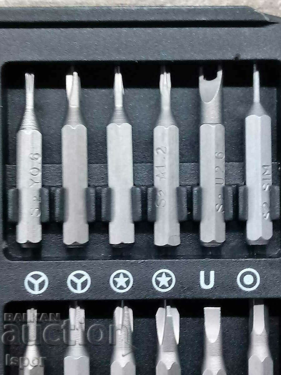 Set de buzunar pentru mecanici fine cu preț 16.00 BGN | € 8.18