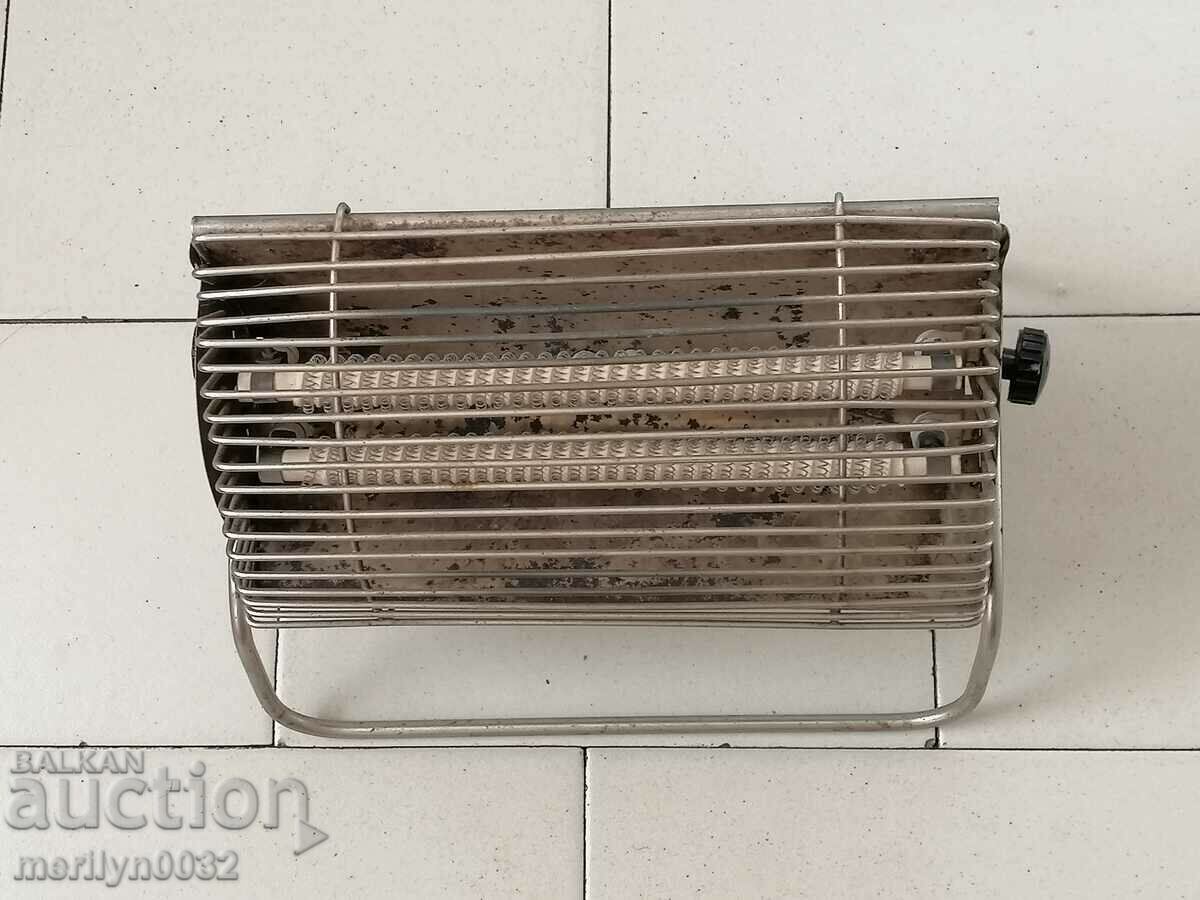 Old electric heating stove from the 1960s with price 65.00 BGN | € 33.23