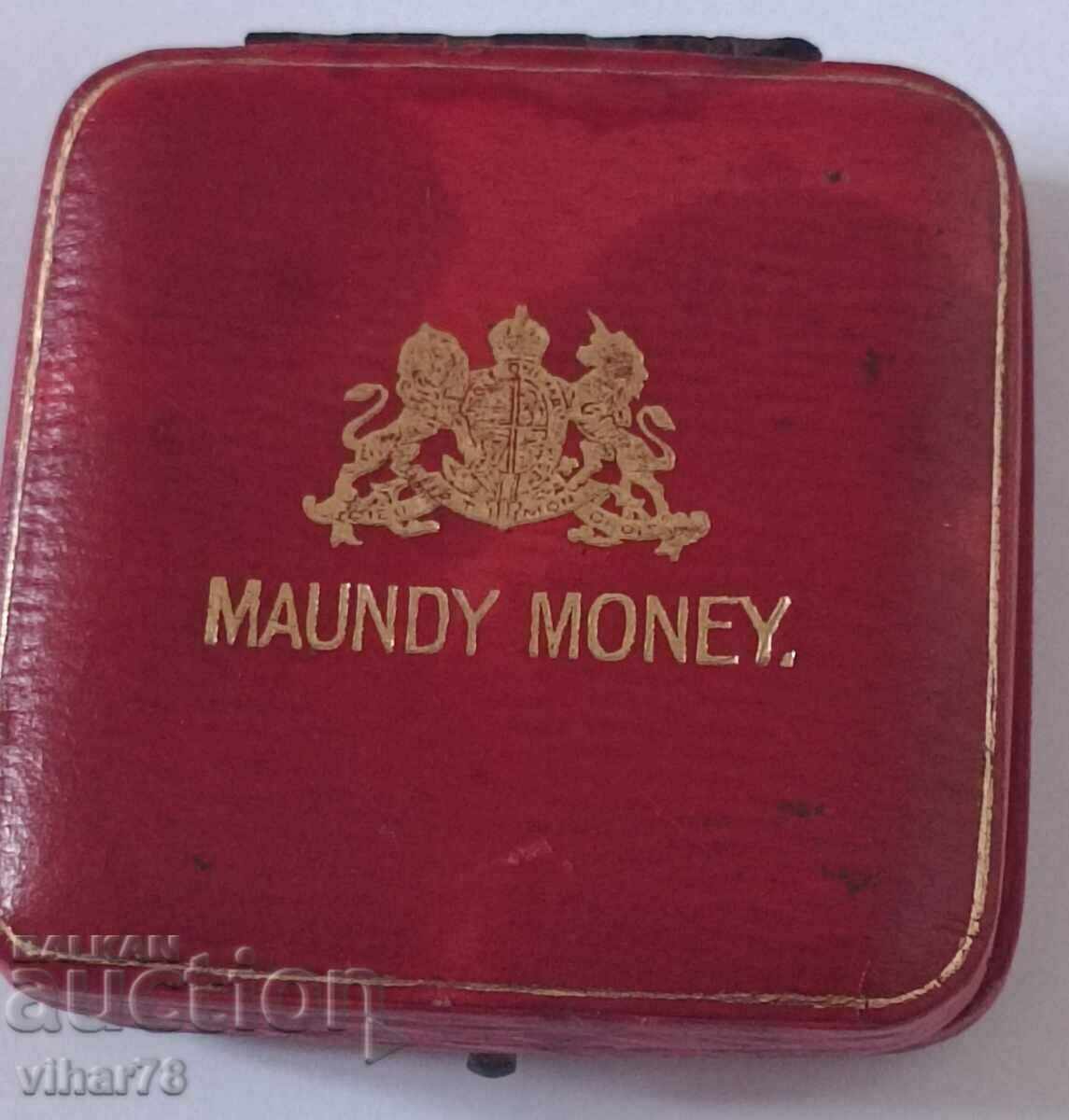 Delivery of Lot of 2,3 and 4 silver pence with original box Delivery of Lot of 2,3 and 4 silver pence with original box