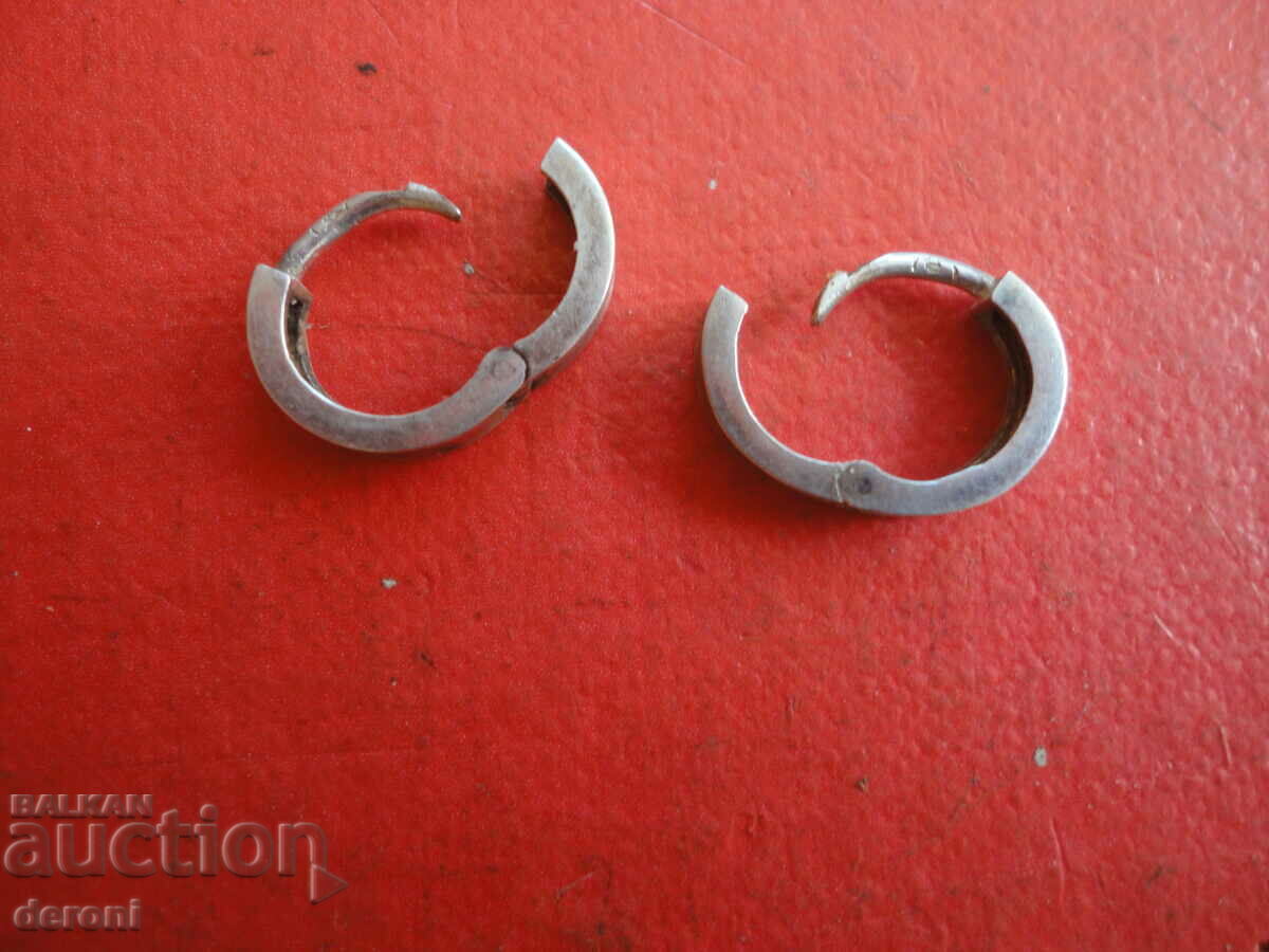 Delivery of Silver earrings earrings 1