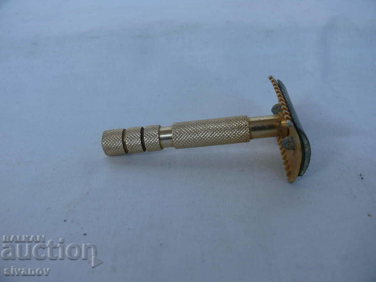 Licitație Interesant vechi Sloluna Cehoslovacia #1820 aparat de ras Licitație Interesant vechi Sloluna Cehoslovacia #1820 aparat de ras