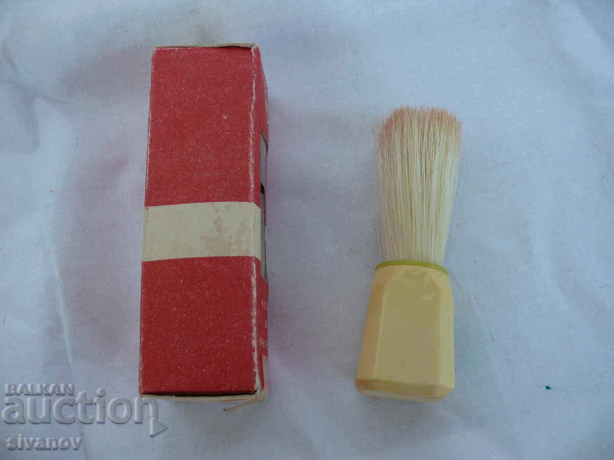 Δημοπρασία Ενδιαφέρουσα παλιά βούρτσα ξυρίσματος Teteven #1824