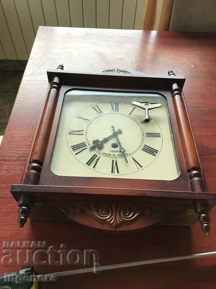 WALL CLOCK "VESNA" RUSSIA MECHANICAL WITH KEY-NOT WORKING with price 60.00 BGN | € 30.68 WALL CLOCK "VESNA" RUSSIA MECHANICAL WITH KEY-NOT WORKING with price 60.00 BGN | € 30.68