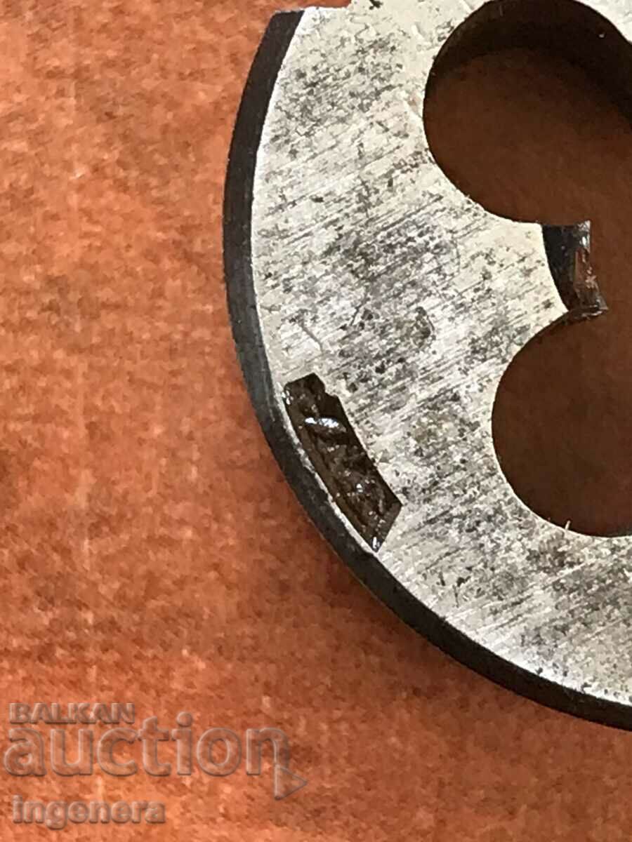 Auction PLATE M8 Auction PLATE M8