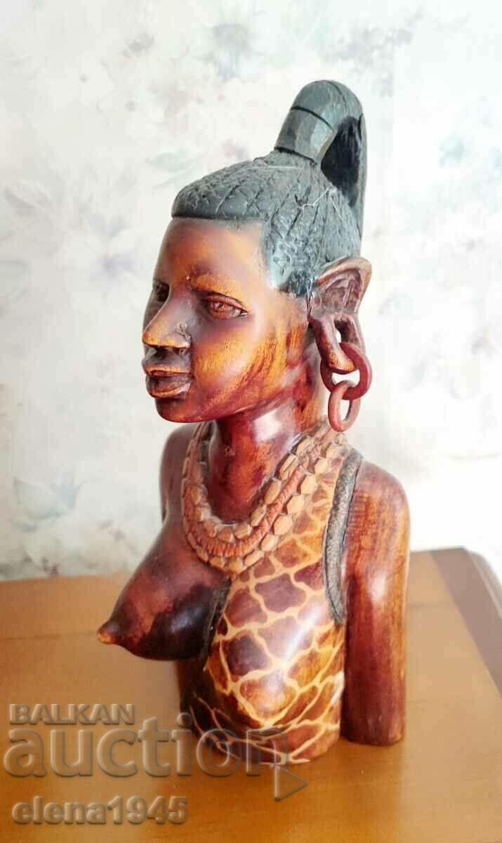 African sculpture with price 150.00 BGN | € 76.69 African sculpture with price 150.00 BGN | € 76.69