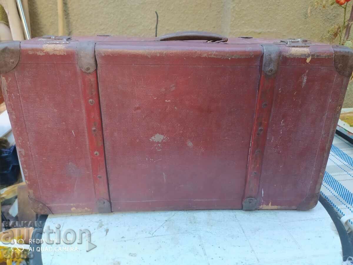 Suitcase 2 with price 4.99 BGN | € 2.55