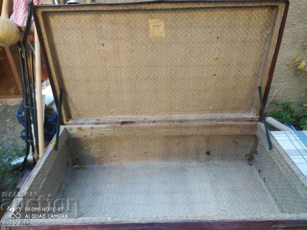 Delivery of Suitcase 2