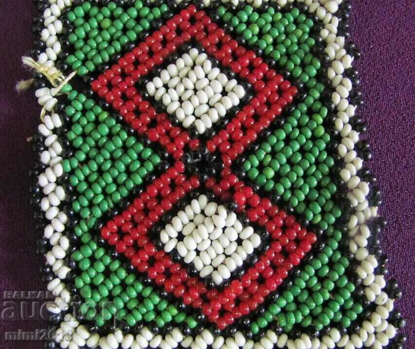 Auction 19th Century Women's Costume Necklace Auction 19th Century Women's Costume Necklace