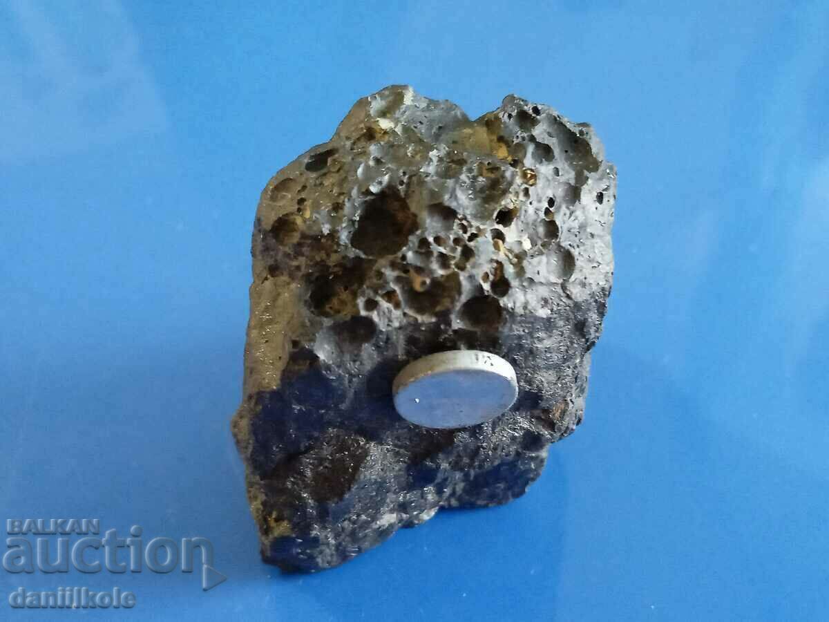 Delivery of *$*Y*$* METEORITE WITH IRON CONTENT - SUPER *$*Y*$* Delivery of *$*Y*$* METEORITE WITH IRON CONTENT - SUPER *$*Y*$*