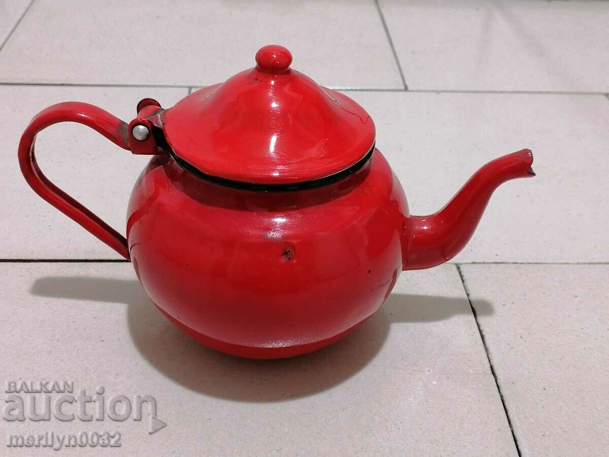 Auction Enamel teapot, enamel bowl Auction Enamel teapot, enamel bowl